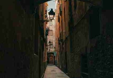 抖音成人版｜探索暧昧互动背后的真实欲望