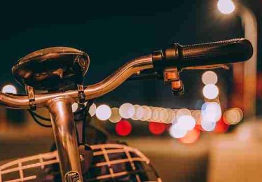 抖音成人版｜探索恋爱实录背后的真实欲望