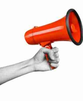 黑料网曝出话题情侣深夜发长文怒斥黑粉，官方回应持续发酵